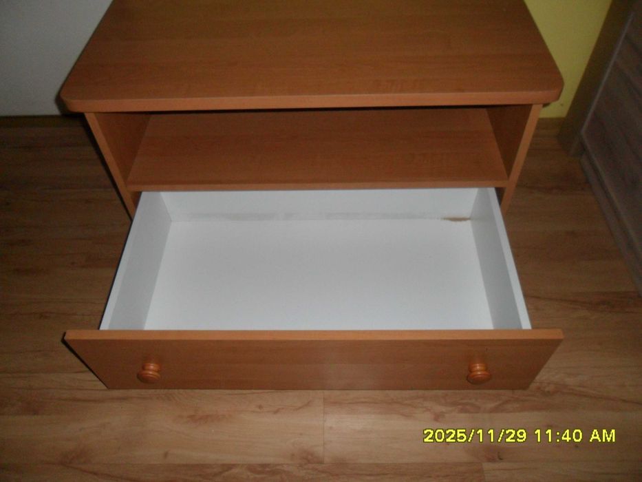 stolik pod rtv ze szufladą