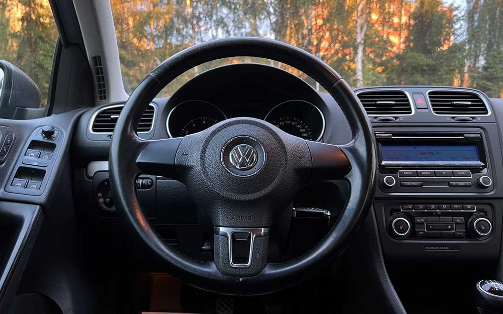 Volkswagen Golf 2011