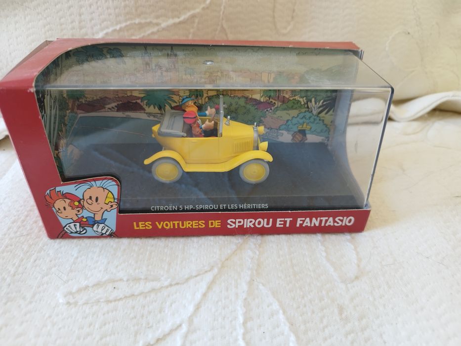 Miniatura do carro Spirou, à escala 1/43