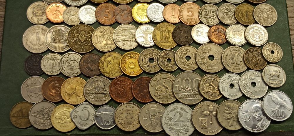 Набор цікавих монет світу, 80шт