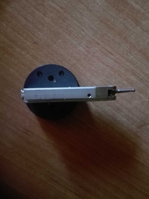 Czujnik dźwigniowo-zębaty, typ poziomy
0,2mm, 0,002mm, 8mm tuleja