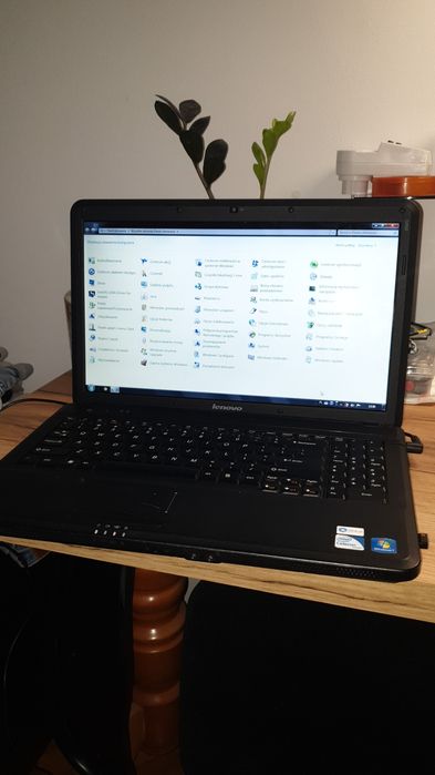 Lenovo g550 laptop
