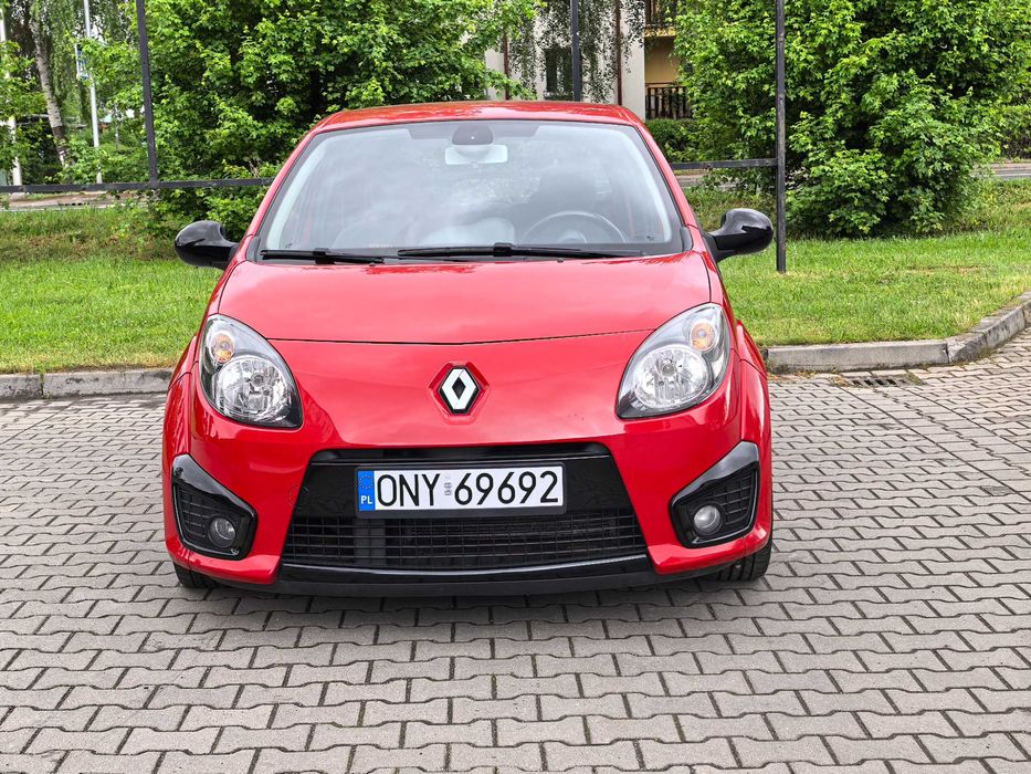 Renault Twingo RS 1.6 133km Hot hatch