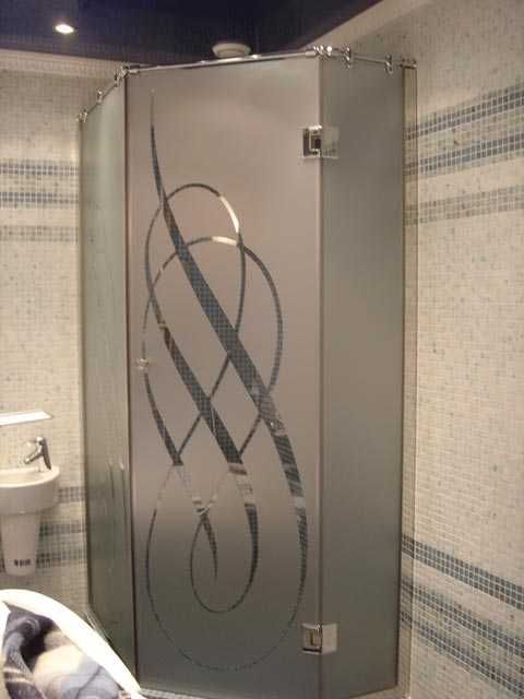 Душові кабіни, двері в душ, шторки на ванну. Перегородки для душу.