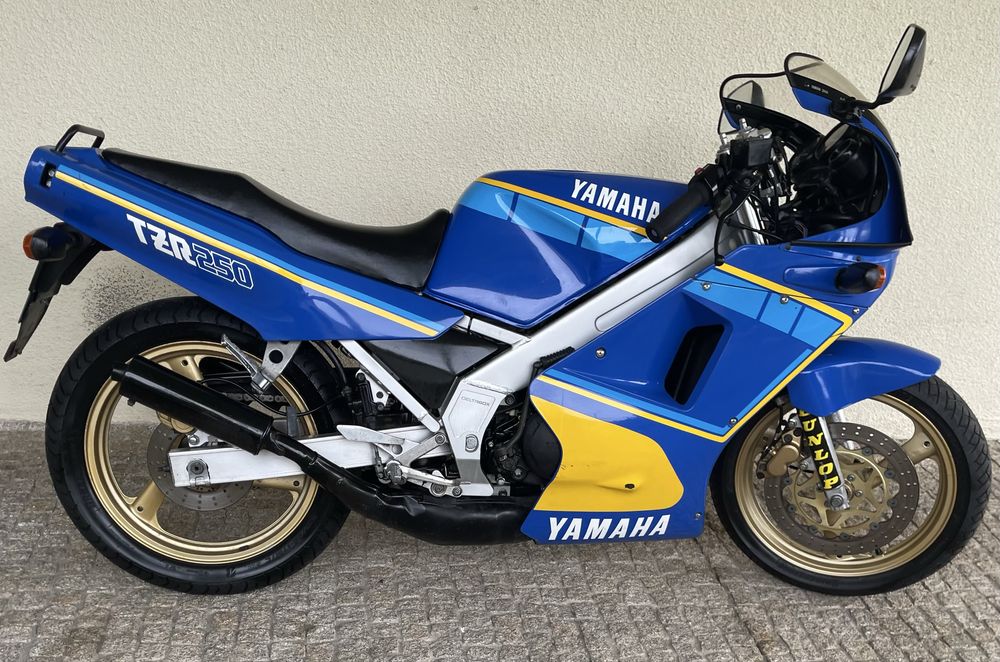 Yamaha tzr” 250”
