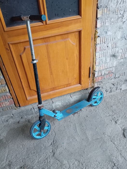 Продам самокат детский