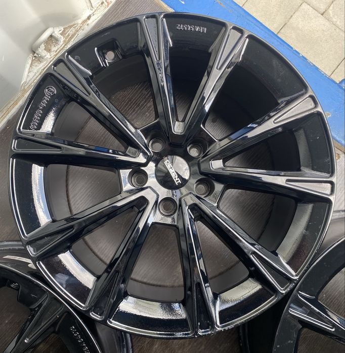Felgi aluminiowe 18” BMW 4 i4 G26 Mercedes CLS Audi A6 C7 C8 VW Arteon