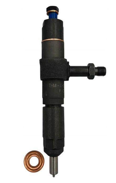 URSUS C-360 WTRYSKIWACZ paliwa kompletny wtryskiwacze  KPL. 4 SZT.