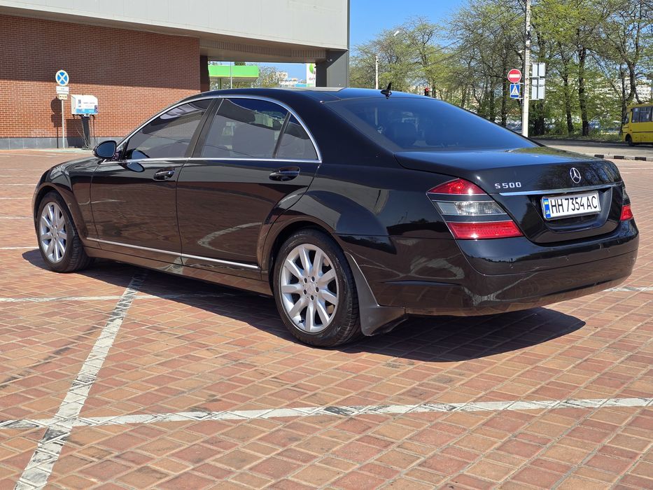 Продам свой Mercedes Benz w221 Long S500 5.5 идеальный
