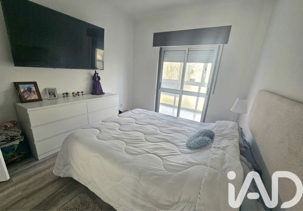 Apartamento T2 remodelado a estrear