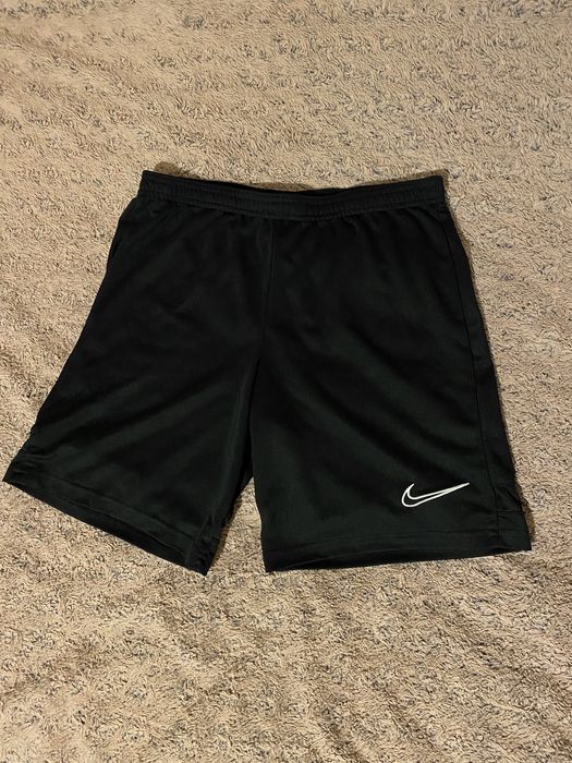 Шорти спортивні Nike