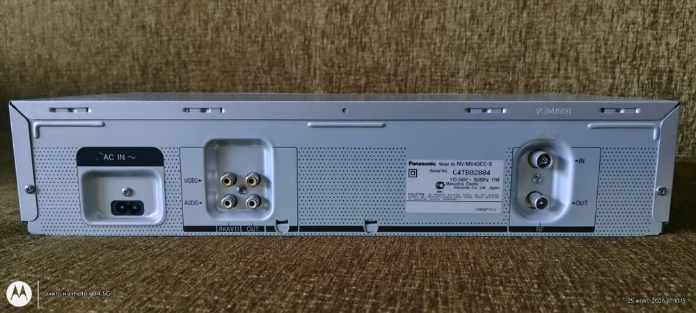 Продаться відеомагнітофон PANASONIC NV-MV-40EE