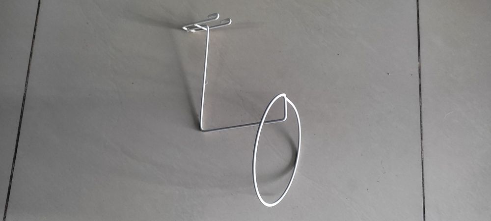 Подставка для головных уборов