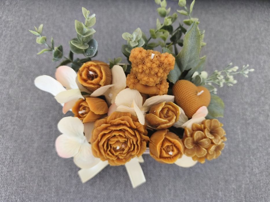 Arranjo de flores de cera perfumada