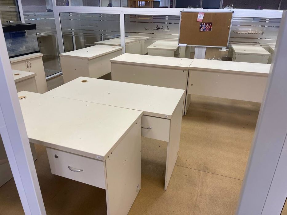 Шафи стелажі тумби полички шкафы стеллажи тумбы