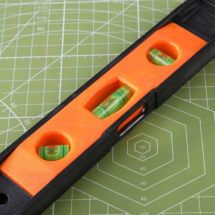 Poziomnica magnetyczna 23 cm 3 libelki precyzyjna krótka poziomnica z magnesem do prac budowlanych i montażowych