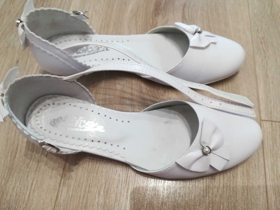 Buty komunijne komunia dla dziewczynki Miko rozmiar 33
