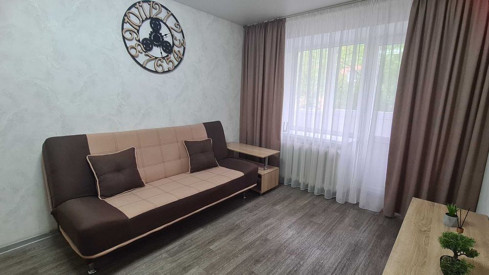 1 кім. кв. подобово, погодинно в Центрі міста, шпиталь, готель Україна