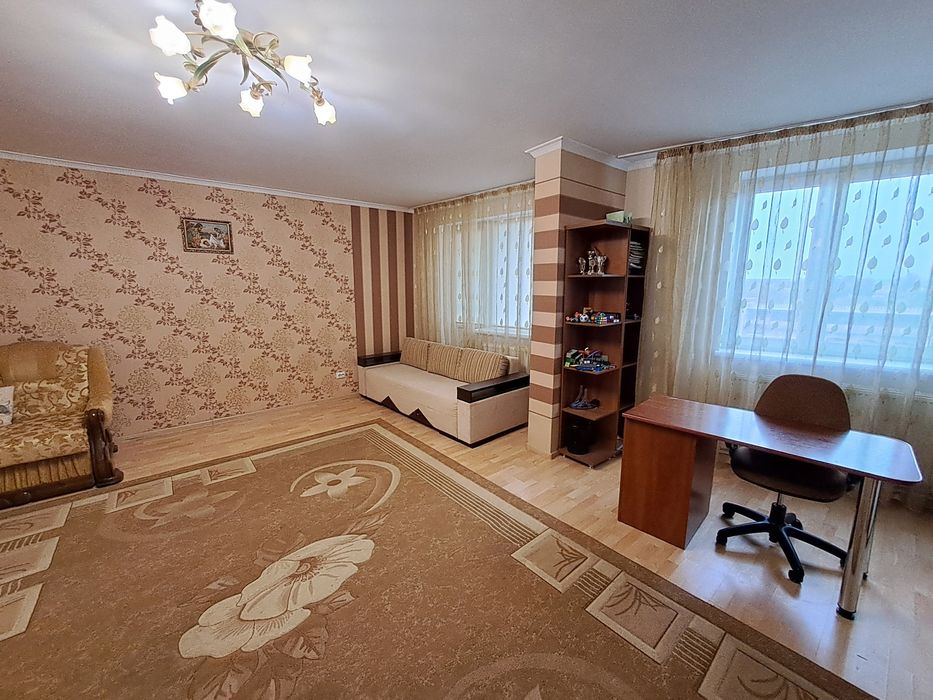 Продаж 5 км квартири по вул.Чернівецька, Оболоня.Тернопіль