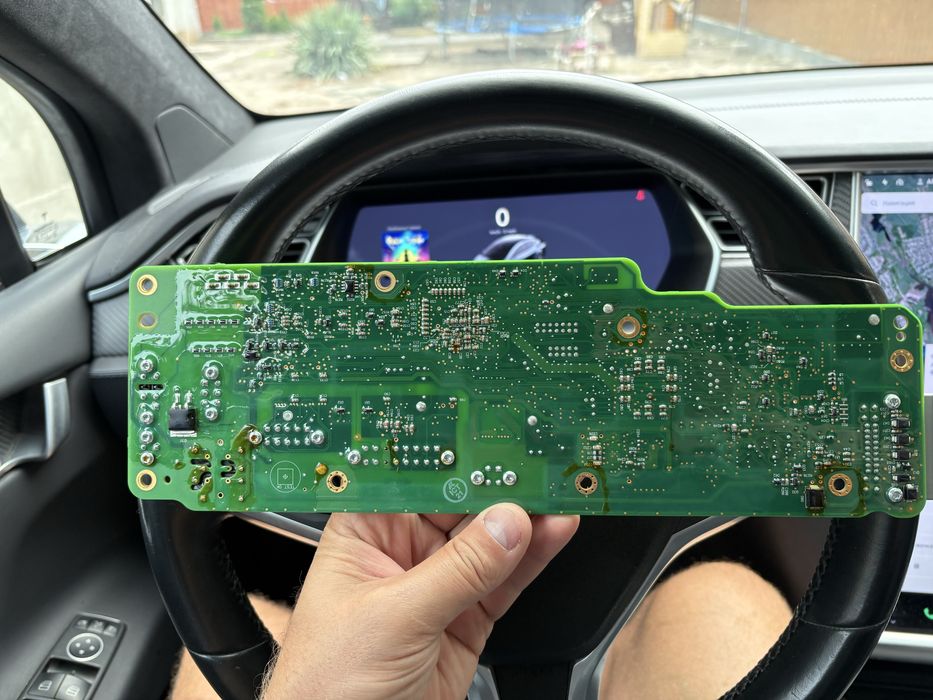 Головна плата BMS акумулятора Tesla model X 100kwt