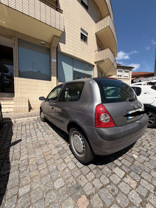 Renault clio. Comercial
