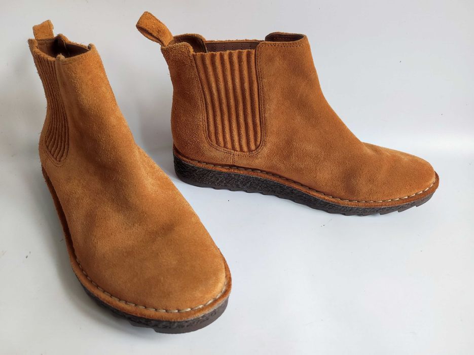 - Clarks Olso Chelsea - Markowe botki, sztyblety r. 39,5