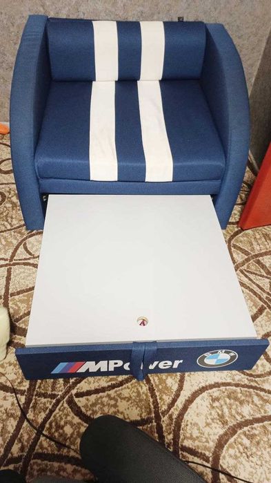 Дитячий диван BMW