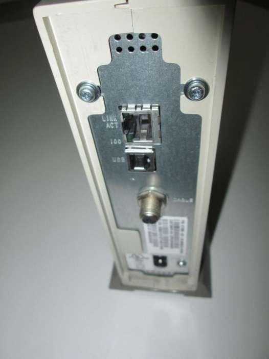 MODEM Motorola SB4100i SurfBoard NOVO