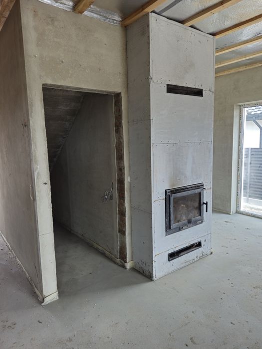 Будинок, дуплекс під чистовий ремонт із всіма комунікаціями