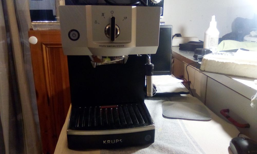 KRUP Coffee Machine64285353411459121