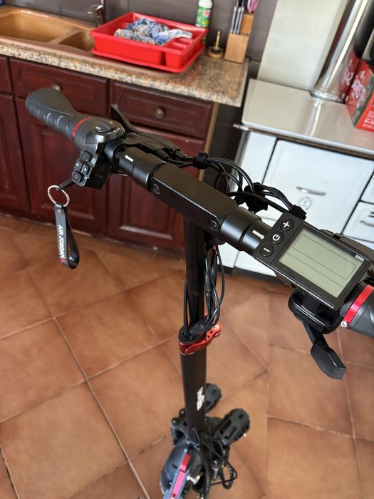 Trotinete Elétrica Urbanglide Ecroos Pro boost