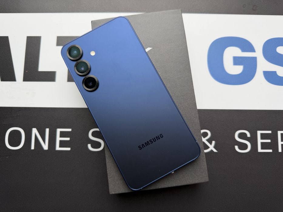 Bardzo zadbany Samsung S25 128GB Navy Gwarancja