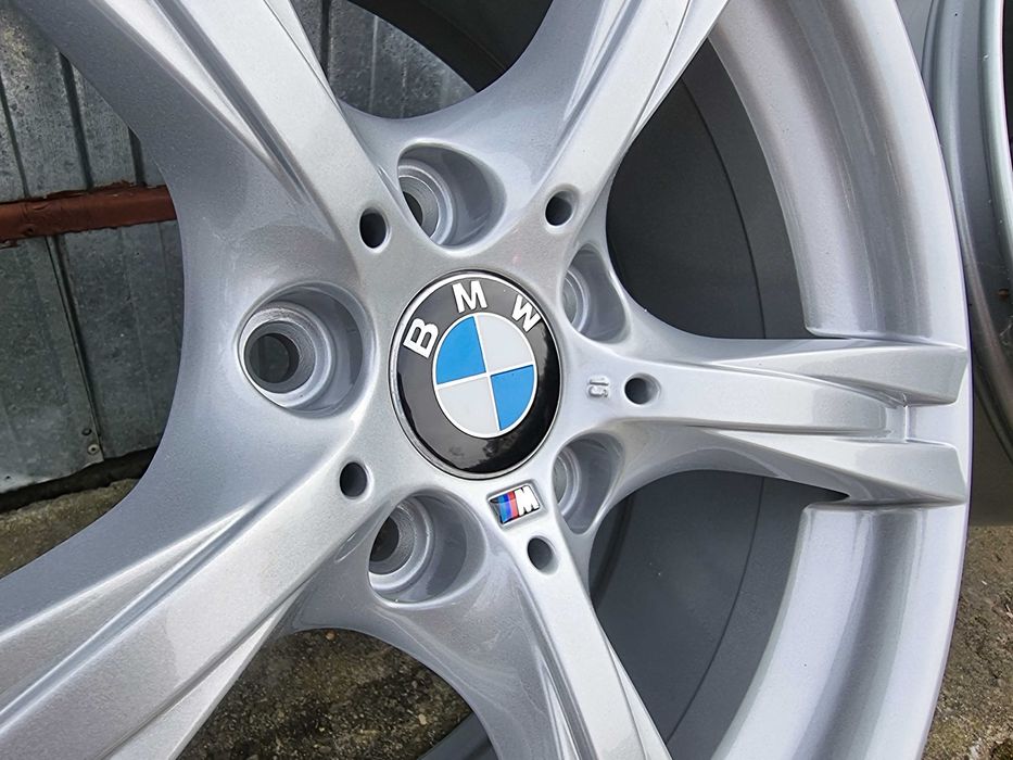 Felgi alufelgi aluminiowe alusy oryginalne BMW Mpakiet 18" 5x120