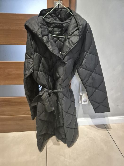 Płaszcz nowy  mohito