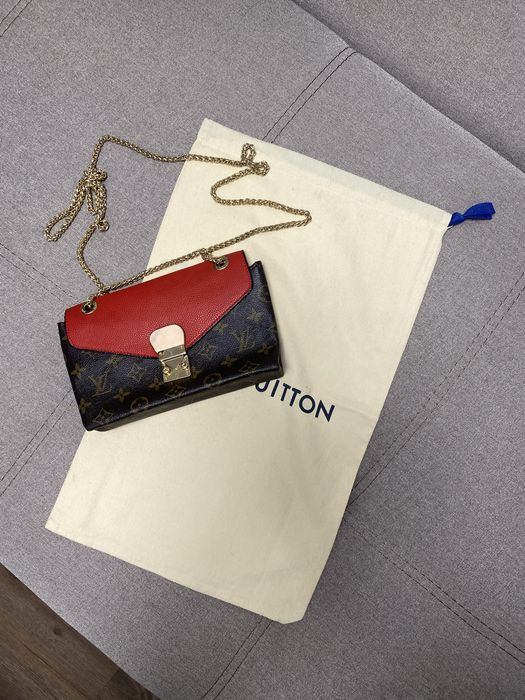 Сумка Louis Vuitton Pallas Chain Dahlia