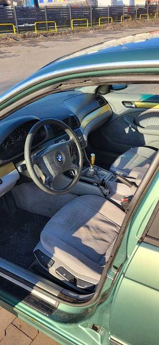 Sprzedam BMW 320 E46