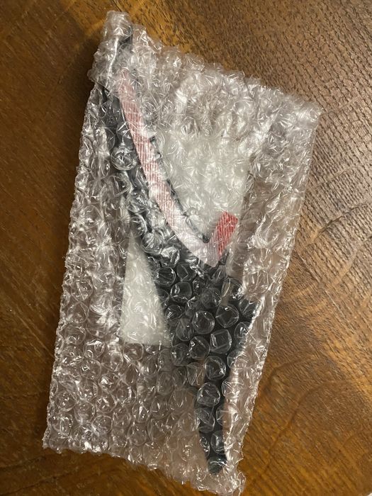 Накладка лобового стекла toyota highlander 2020