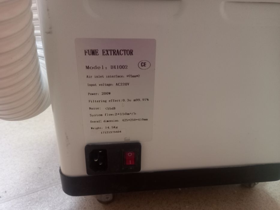 Vendo aspirador profissional VODEX para pó de unhas