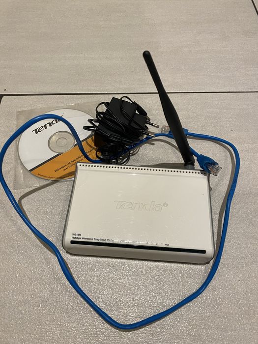 Router tenda w316r