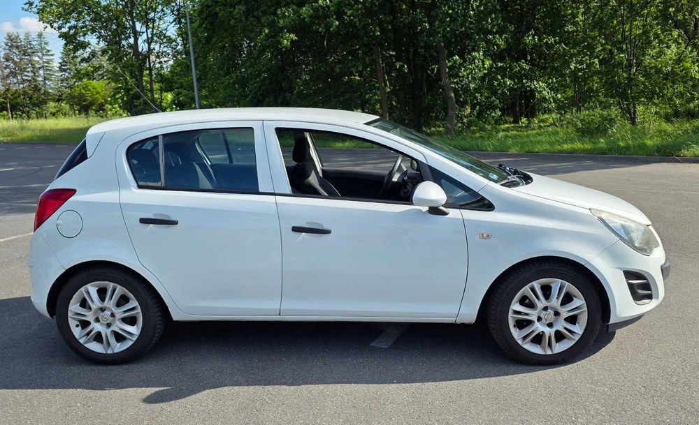 Opel Corsa D 1.3 CDTi 75 KM | 2013 | Klimatyzacja