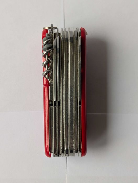 Gruby scyzoryk w bardzo dobrym stanie