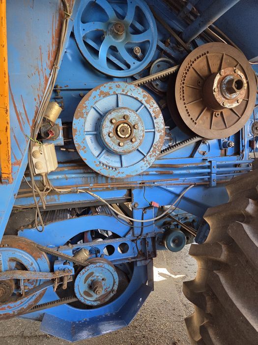 Kombajn Bizon BS-Z110