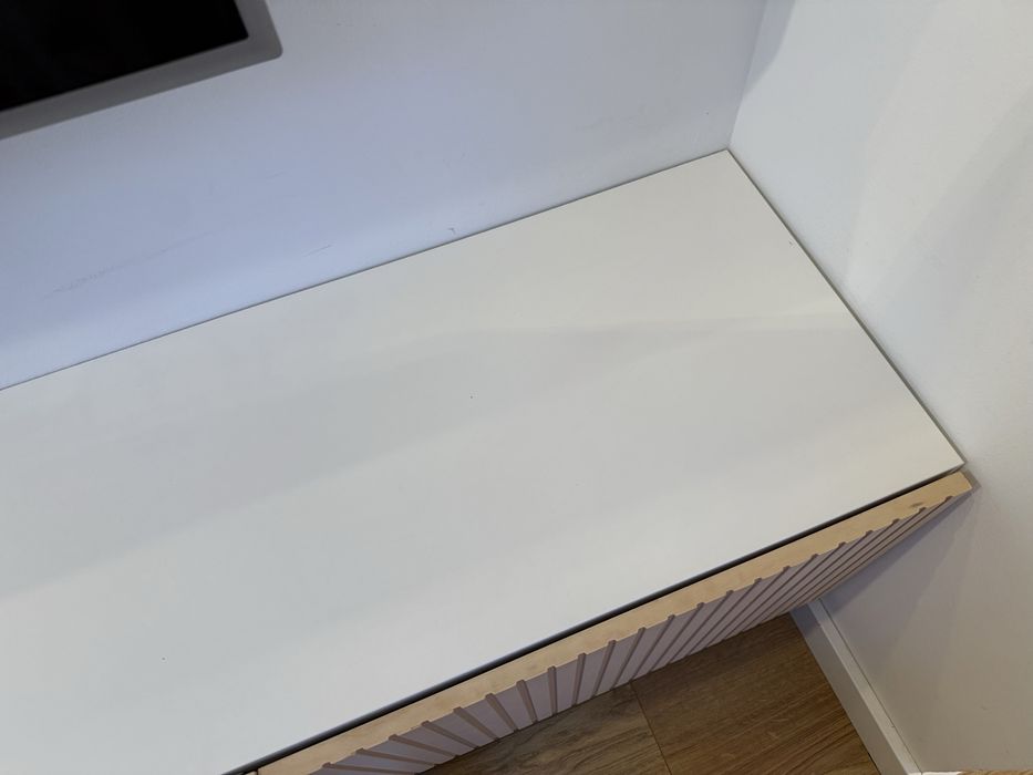 Szafka rtv Ikea BESTA ława tv z drzwiami