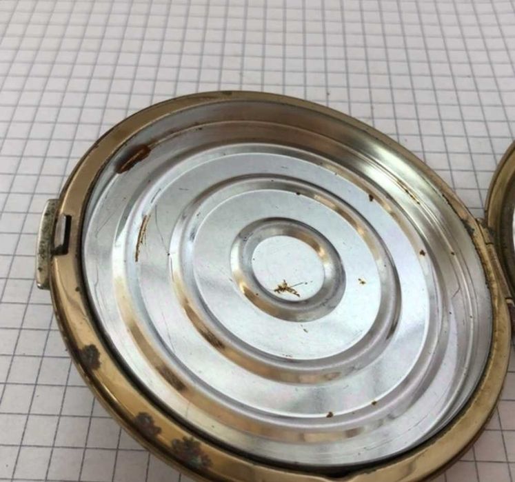 Дзеркало-пудрениця жіноча Stratton made in England