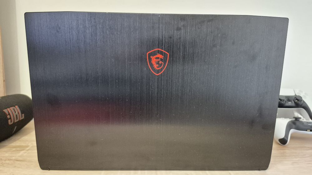 Laptop Gamingowy MSI GF75 Thin 9SC