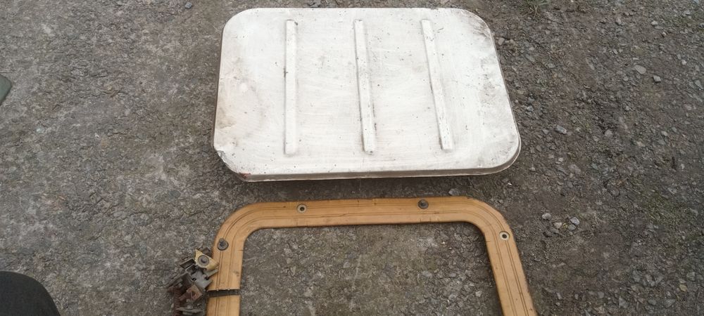 Люк кабіни камаз 350