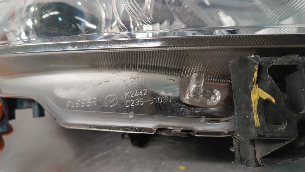 ÓTICA / FAROL MAZDA 5 - ESQUERDA / DIREITA