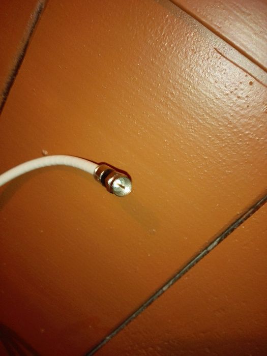 Kabel tv 4-5m tv antena kablówka, dekoder zaciskane końcówki biały