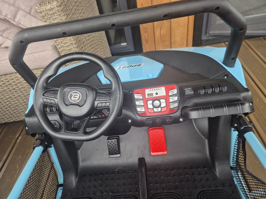 Продам дитячий электромобіль, багі