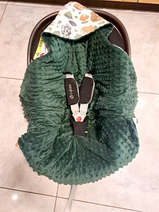 Fotelik samochodowy Cybex Aton M+ baza isofix